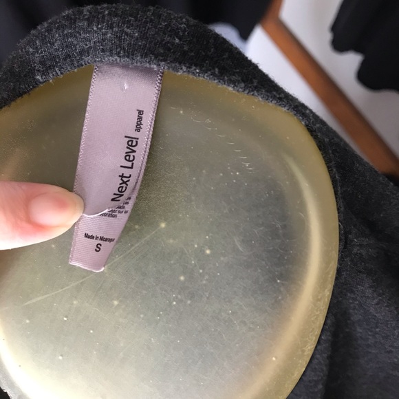 Oklahoma City Thunder NBA Size Small Tee Shirt - Picture 3 of 3